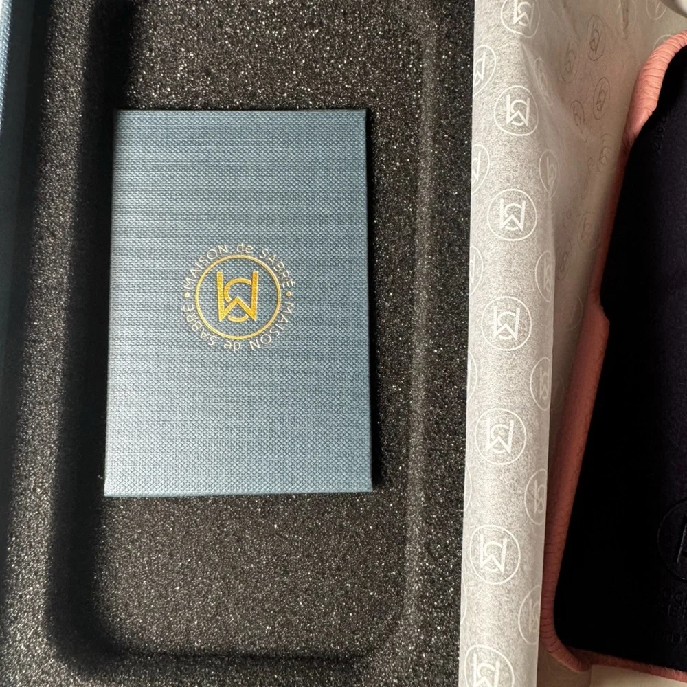iPhone 15 Pro Case in Blue